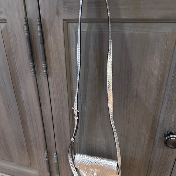 BNWT Calvin Klein Limited Edition Statement Series Silver Lock Bucket Bag - Picture 10 of 10